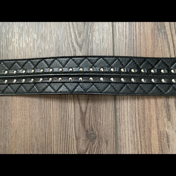 Michael Kors Belt - Picture 2 of 8